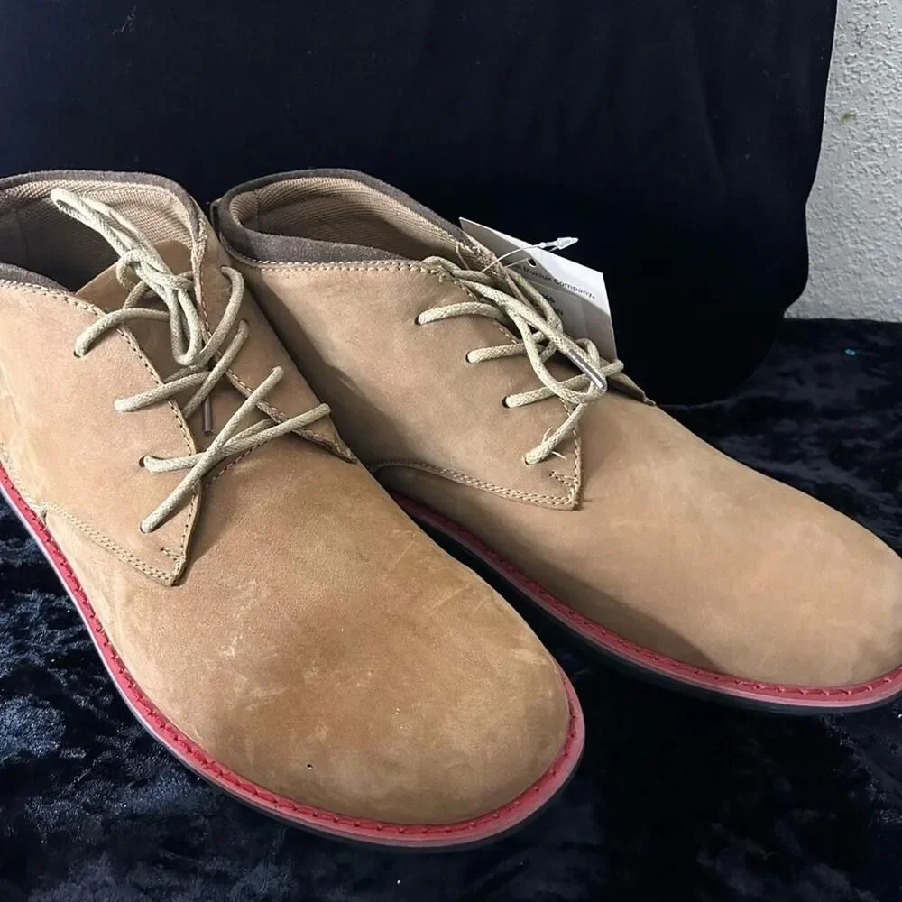 Muk-luks Men's Tan and Red Boots